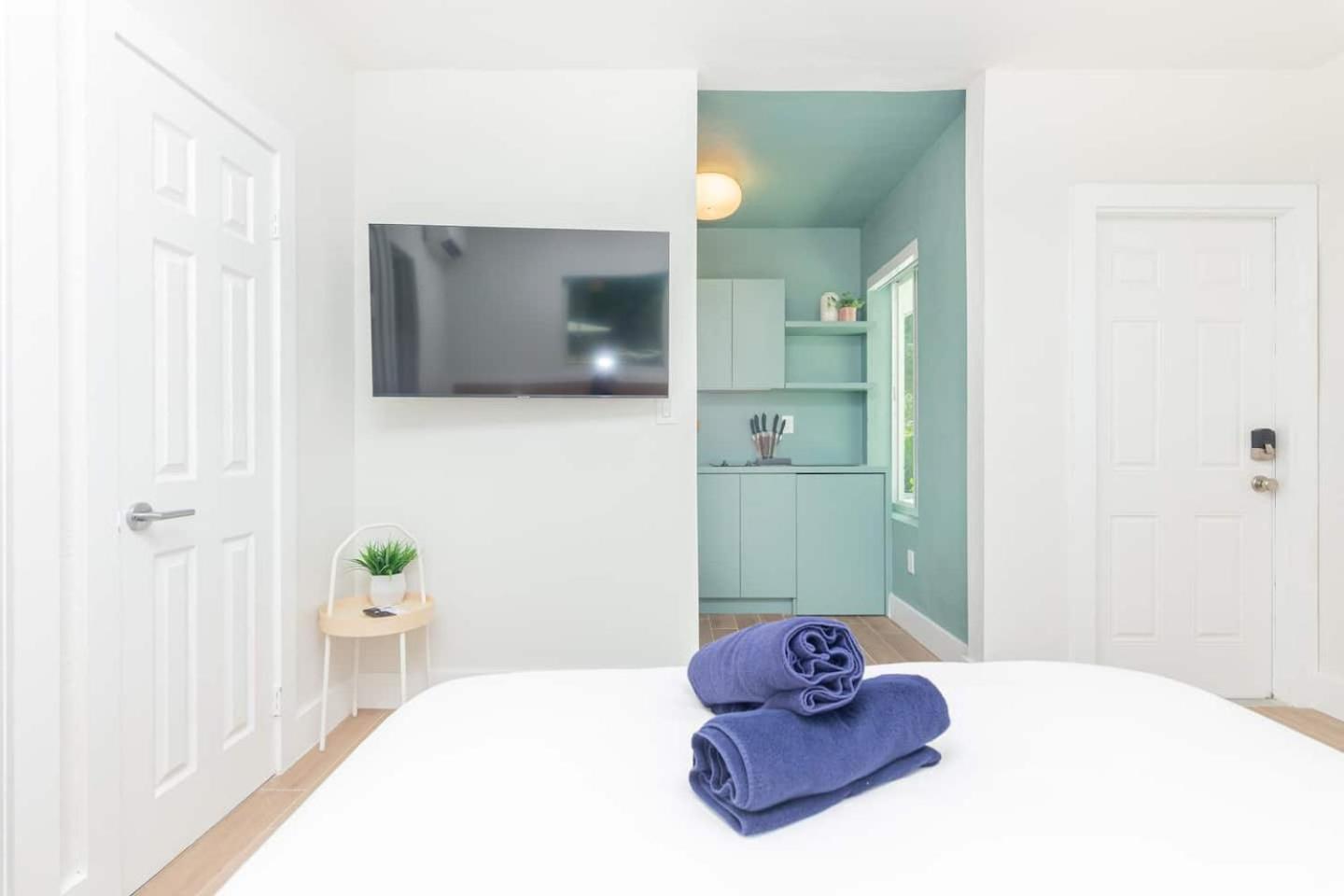 Newly Renovated Stylish Studio In El Portal #2 Miami Zewnętrze zdjęcie
